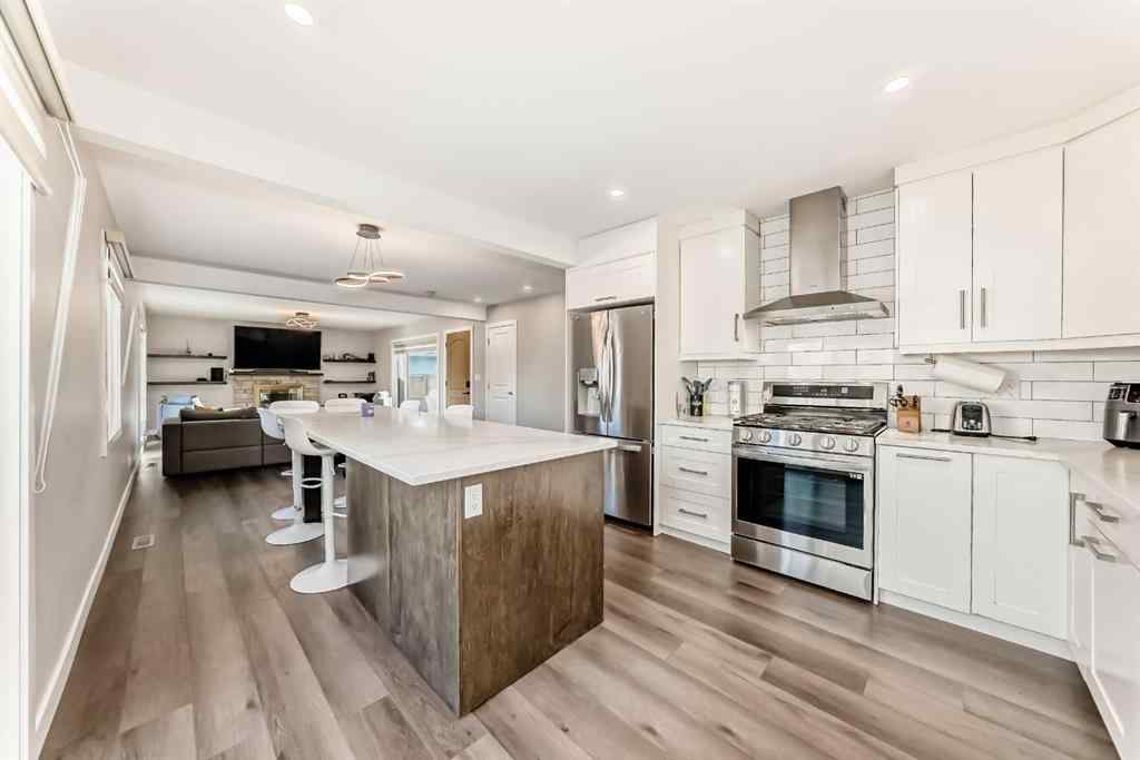 MLS&reg; # A2269311 - 9816 Palistone Road SW in Palliser Calgary, Residential Open Houses