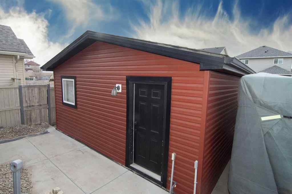 MLS® A2269313 - 21 Martha's Green NE in Martindale Calgary, Residential