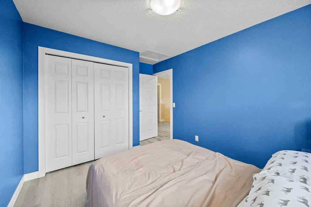 MLS® A2269313 - 21 Martha's Green NE in Martindale Calgary, Residential