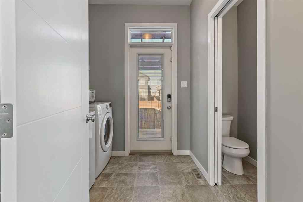 MLS® A2269317 - 547 Blackwolf Boulevard N in Blackwolf 1 Lethbridge, Residential