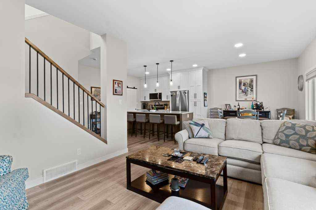 MLS&reg; # A2269320 - 85 Crestview Boulevard  in Crestview Sylvan Lake, Residential Open Houses