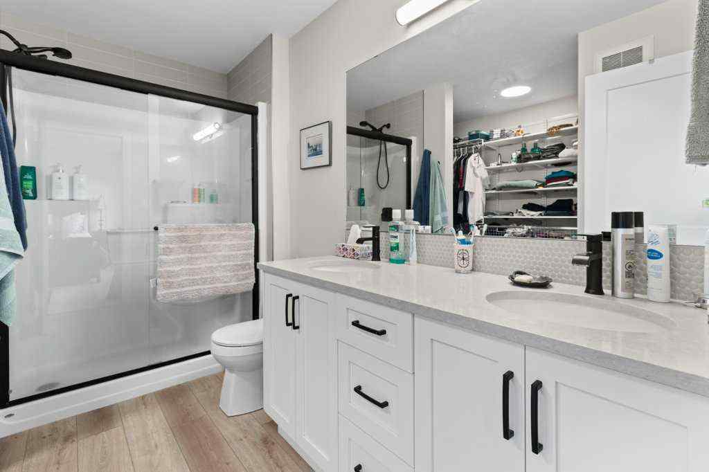 MLS&reg; # A2269320 - 85 Crestview Boulevard  in Crestview Sylvan Lake, Residential Open Houses