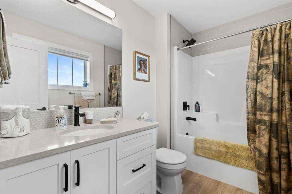 MLS&reg; # A2269320 - 85 Crestview Boulevard  in Crestview Sylvan Lake, Residential Open Houses