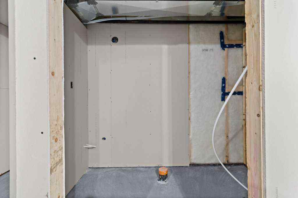 MLS&reg; # A2269320 - 85 Crestview Boulevard  in Crestview Sylvan Lake, Residential Open Houses