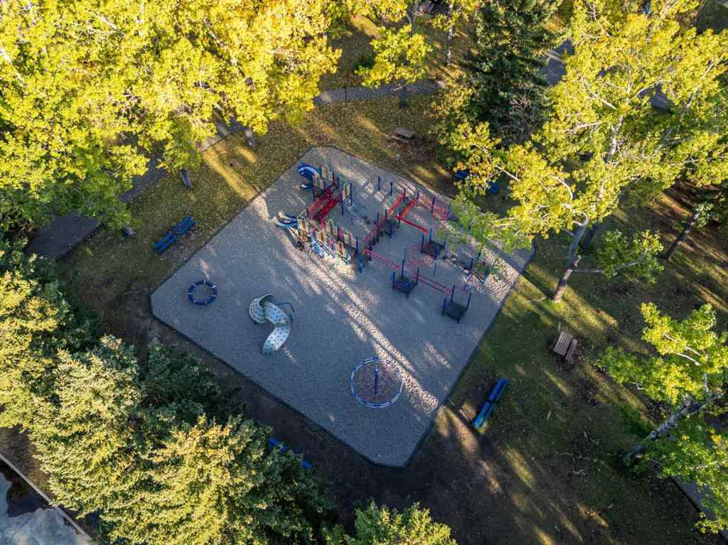 MLS® A2269323 - 720 Parkvalley Road SE in Parkland Calgary, Residential