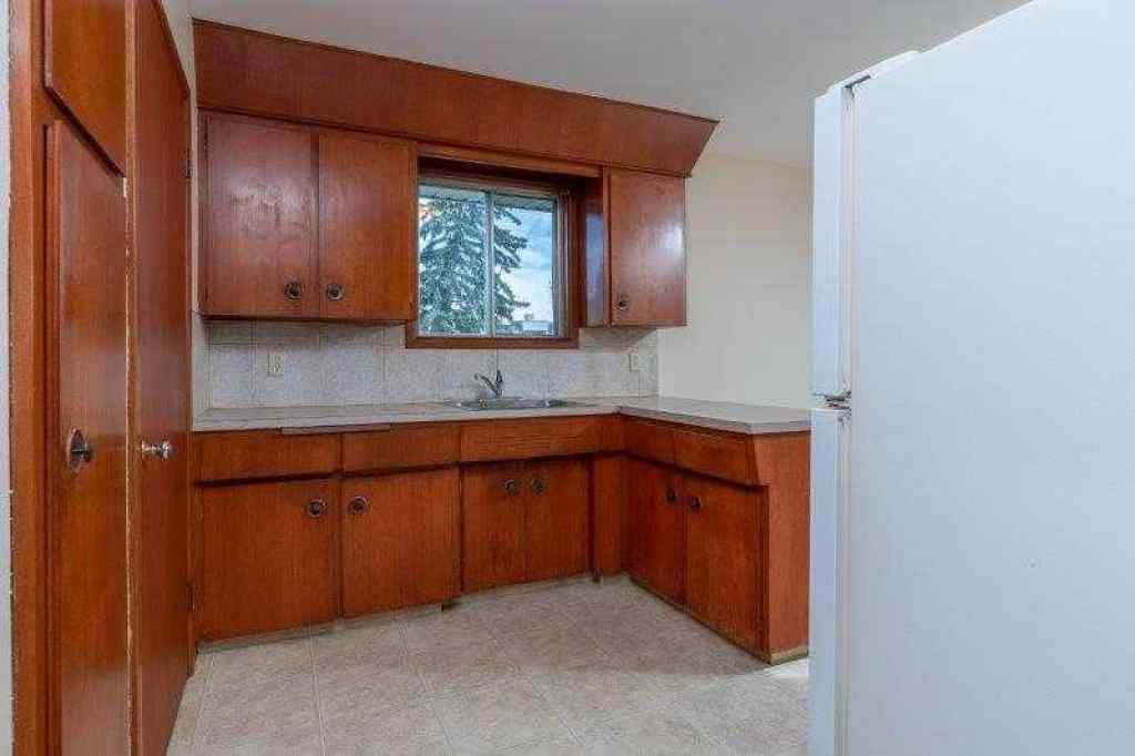 MLS&reg; # A2269324 - 6803 6 Street SW in Kingsland Calgary, Residential Open Houses