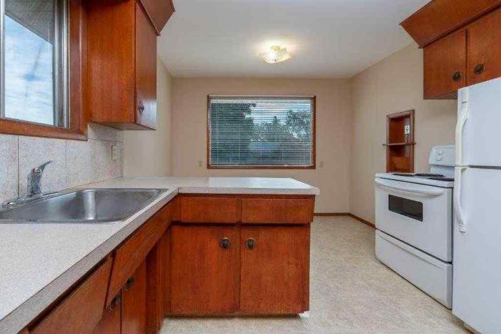 MLS&reg; # A2269324 - 6803 6 Street SW in Kingsland Calgary, Residential Open Houses