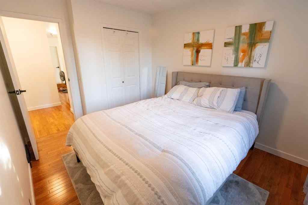 MLS® A2269327 - 33 Sundown Close SE in Sundance Calgary, Residential