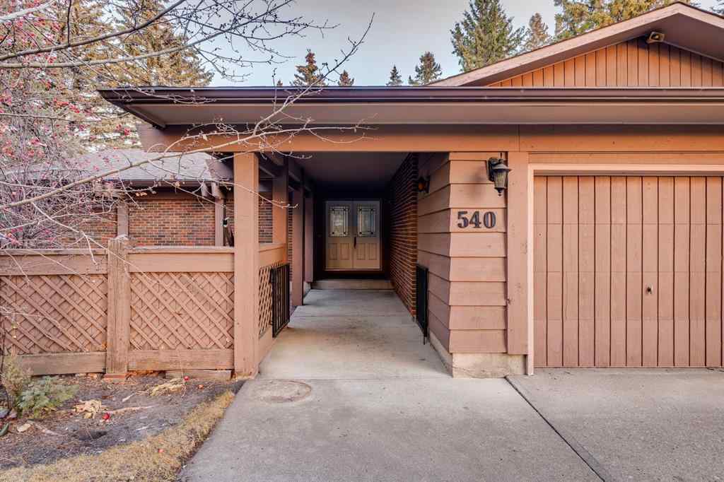 MLS&reg; # A2269328 - 540 Lake Moraine Green SE in Lake Bonavista Calgary, Residential Open Houses