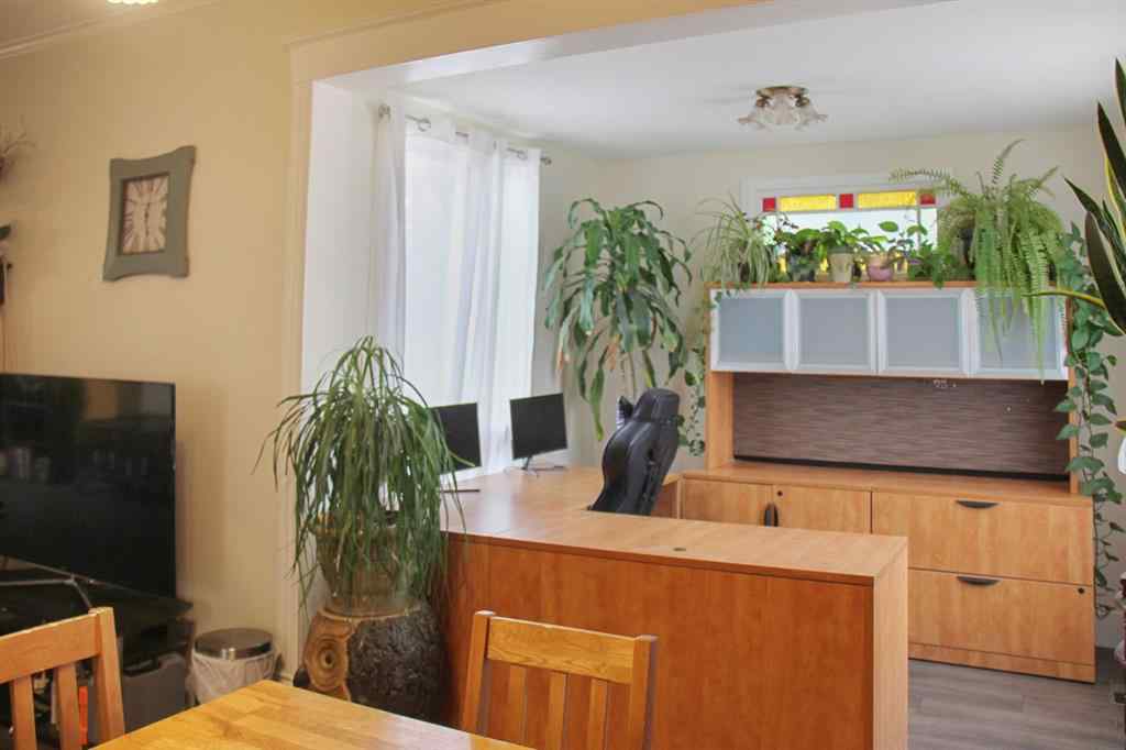 MLS&reg; # A2269329 - 5017 49A Street  in Sedgewick Sedgewick, Residential Open Houses