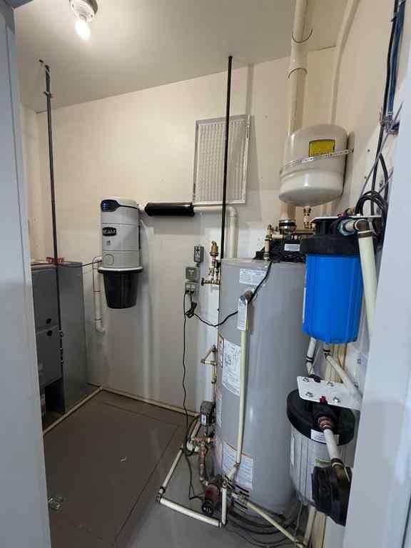 MLS® # A2269332 - 9005 Forest ST   in NONE La Crete, Residential Open Houses