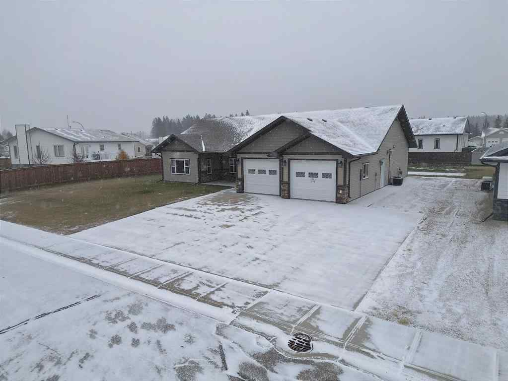 MLS® # A2269332 - 9005 Forest ST   in NONE La Crete, Residential Open Houses