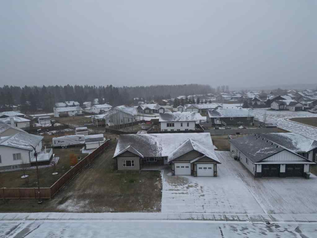 MLS® # A2269332 - 9005 Forest ST   in NONE La Crete, Residential Open Houses