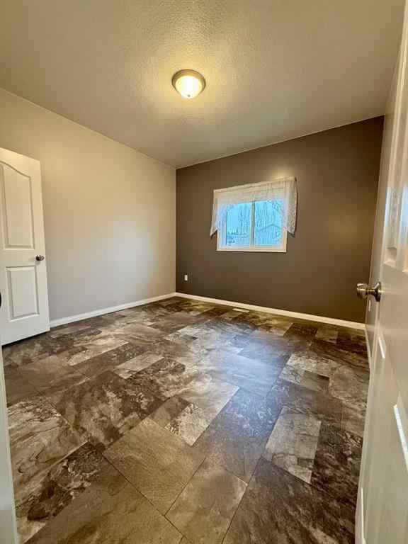 MLS® # A2269332 - 9005 Forest ST   in NONE La Crete, Residential Open Houses