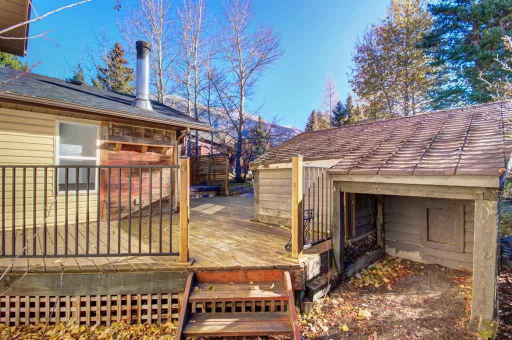 MLS® A2269334 - 317 Pioneer Road  in Cougar Creek Canmore, Residential