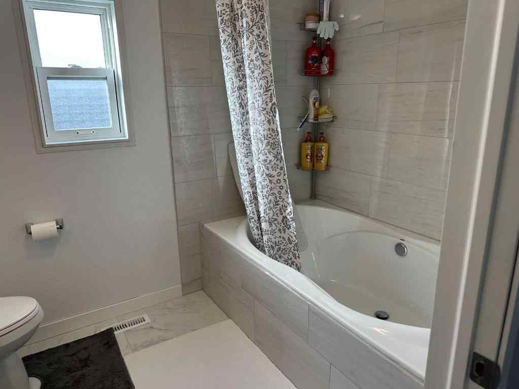 MLS&reg; # A2269337 - 51 McKay Way  in NONE Carstairs, Mobile Open Houses