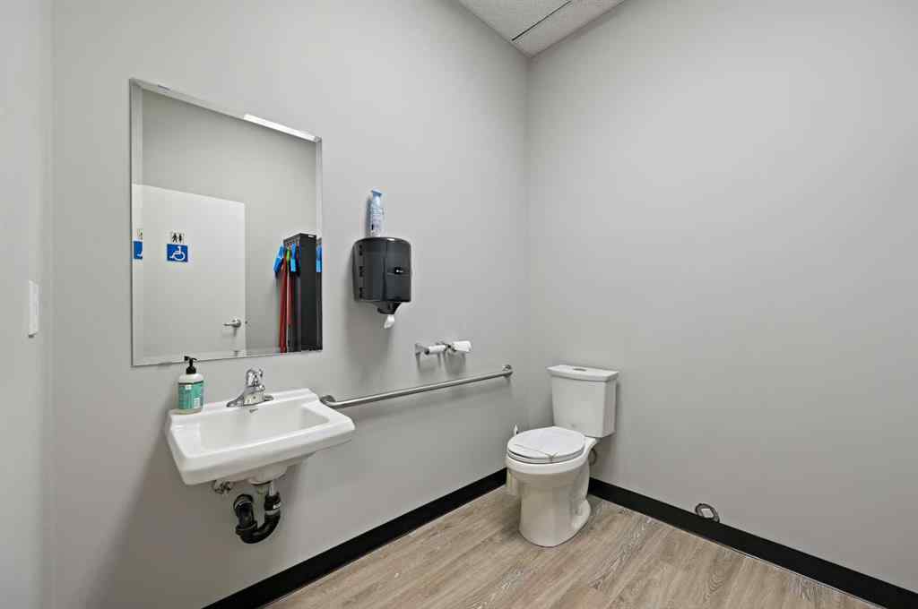 MLS&reg; # A2269338 - Unit #206 2914 Kingsview Boulevard SE in Kingsview Industrial Park Airdrie, Commercial Open Houses