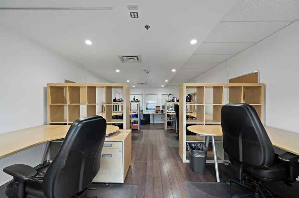 MLS&reg; # A2269338 - Unit #206 2914 Kingsview Boulevard SE in Kingsview Industrial Park Airdrie, Commercial Open Houses