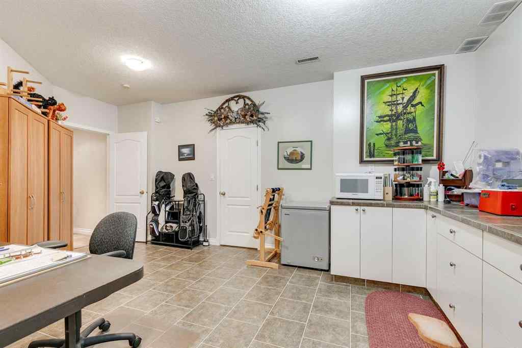 MLS&reg; # A2269339 - 123 Springmere Place  in Westmere Chestermere, Residential Open Houses