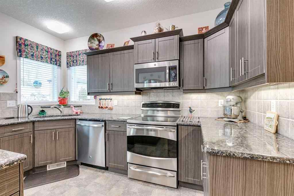 MLS&reg; # A2269339 - 123 Springmere Place  in Westmere Chestermere, Residential Open Houses