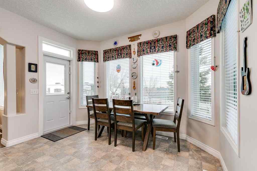 MLS&reg; # A2269339 - 123 Springmere Place  in Westmere Chestermere, Residential Open Houses
