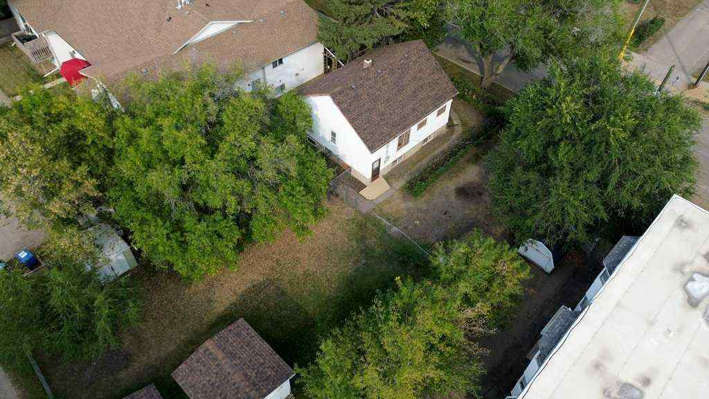 MLS&reg; # A2269341 - 5812 52 Avenue  in Riverside Meadows Red Deer, Residential Open Houses