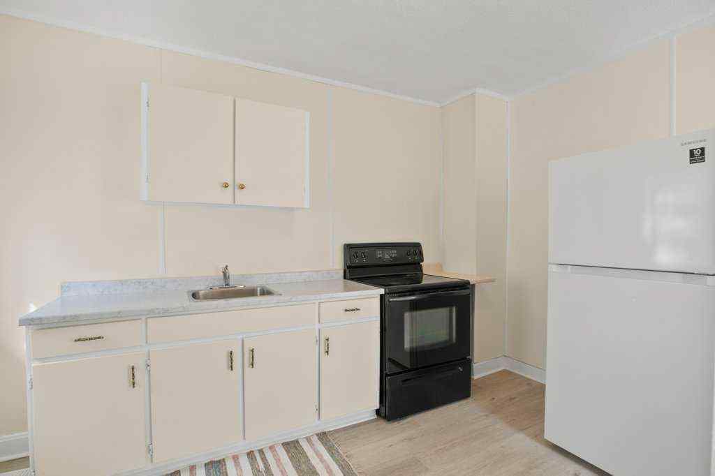 MLS&reg; # A2269341 - 5812 52 Avenue  in Riverside Meadows Red Deer, Residential Open Houses