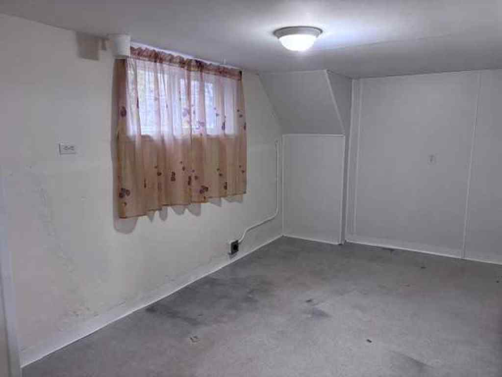 MLS&reg; # A2269341 - 5812 52 Avenue  in Riverside Meadows Red Deer, Residential Open Houses