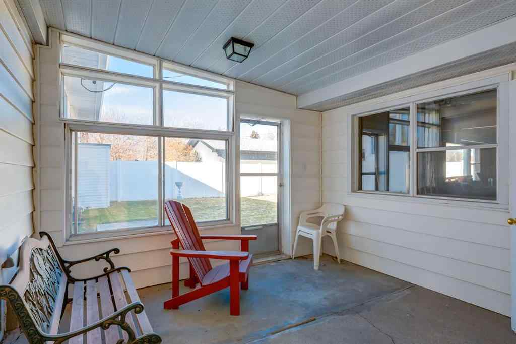 MLS® # A2269344 - 178 Windermere Road SW in Wildwood Calgary, Residential Open Houses