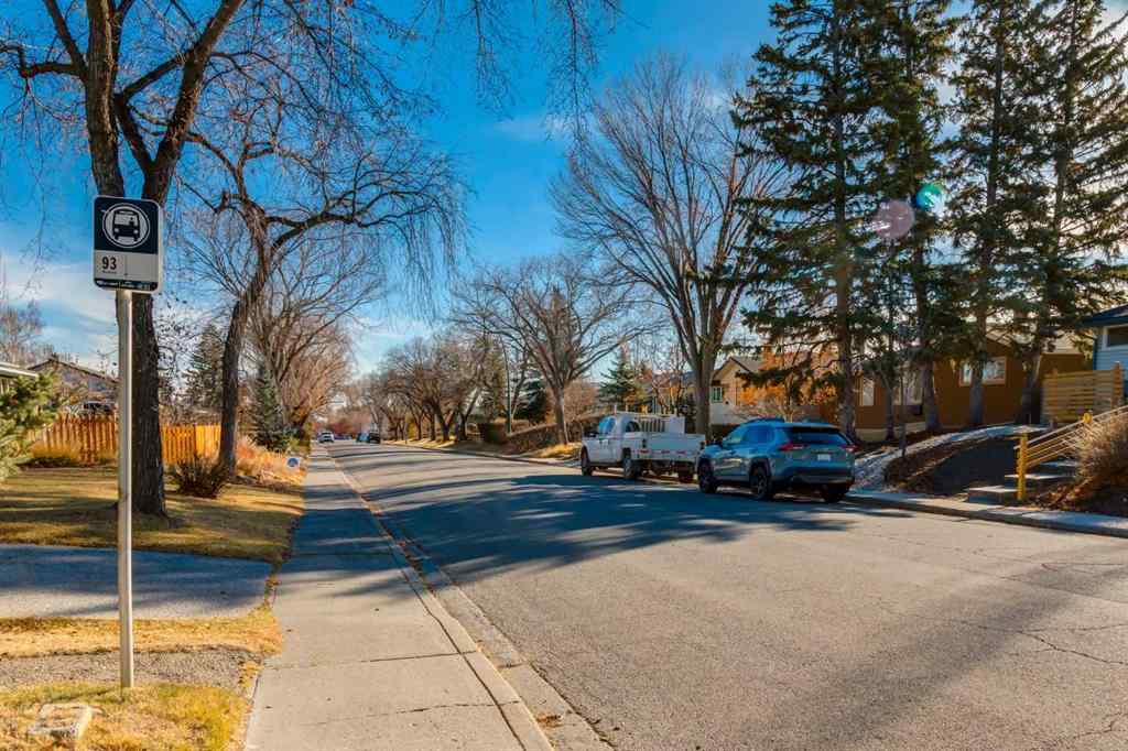 MLS® # A2269344 - 178 Windermere Road SW in Wildwood Calgary, Residential Open Houses