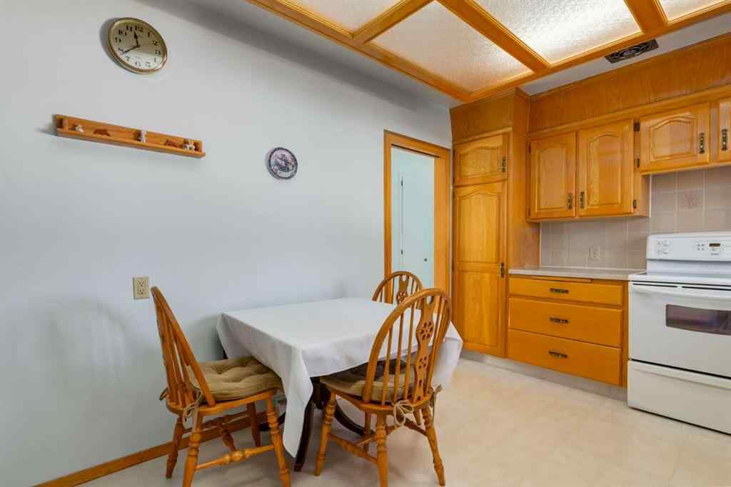 MLS® # A2269344 - 178 Windermere Road SW in Wildwood Calgary, Residential Open Houses