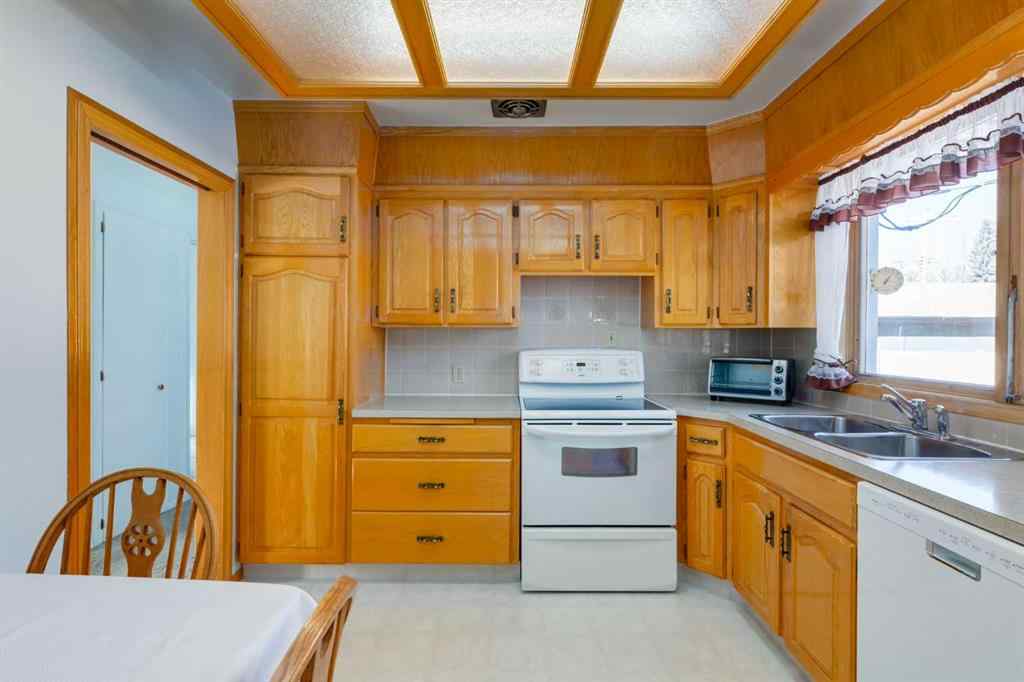 MLS® # A2269344 - 178 Windermere Road SW in Wildwood Calgary, Residential Open Houses