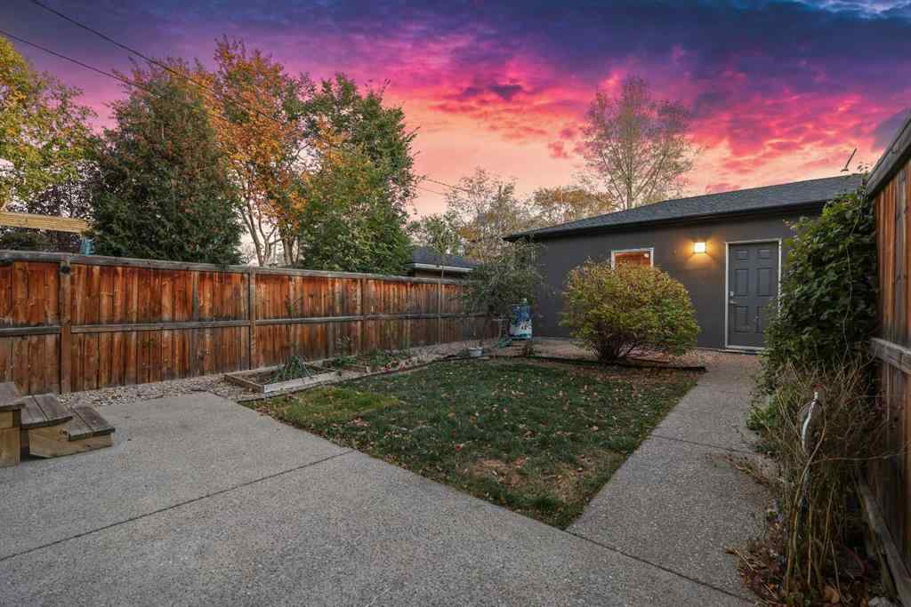 MLS® A2269345 - 443 28 Avenue NW in Mount Pleasant Calgary, Residential