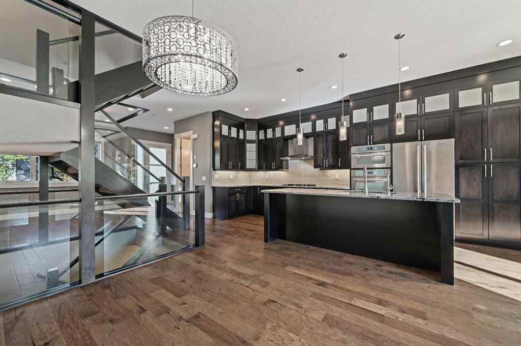 MLS® A2269345 - 443 28 Avenue NW in Mount Pleasant Calgary, Residential