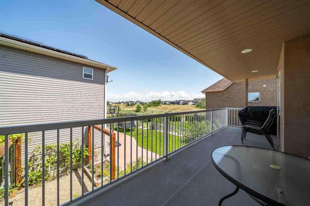 MLS® A2269348 - 75 Sunset Road SW in SW Southridge Medicine Hat, Residential