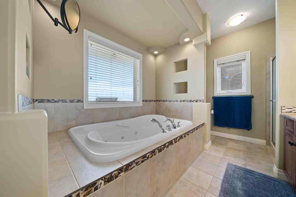 MLS® A2269348 - 75 Sunset Road SW in SW Southridge Medicine Hat, Residential