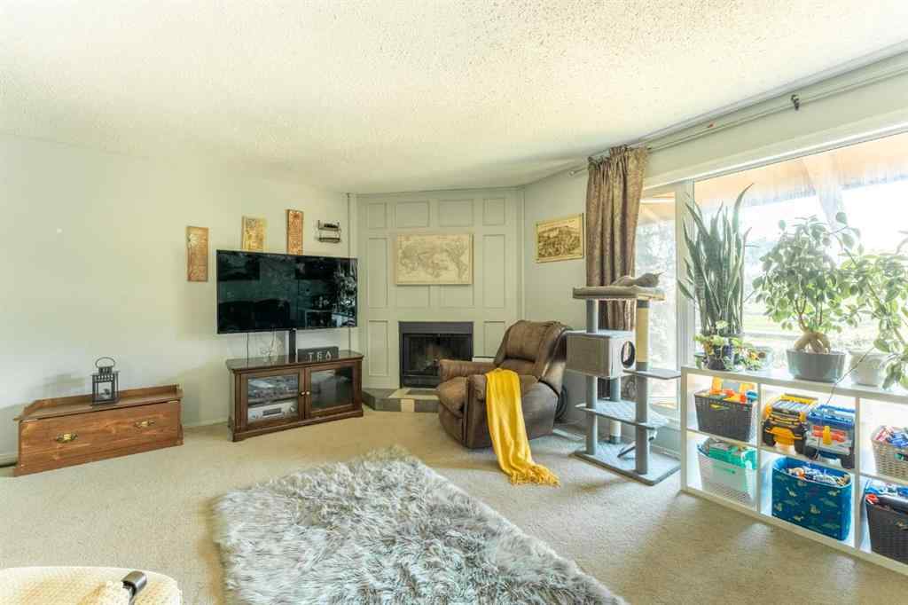 MLS® A2269349 - 53 Beaconsfield Crescent NW in Beddington Heights Calgary, Residential