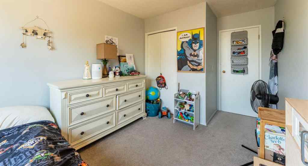 MLS® A2269349 - 53 Beaconsfield Crescent NW in Beddington Heights Calgary, Residential