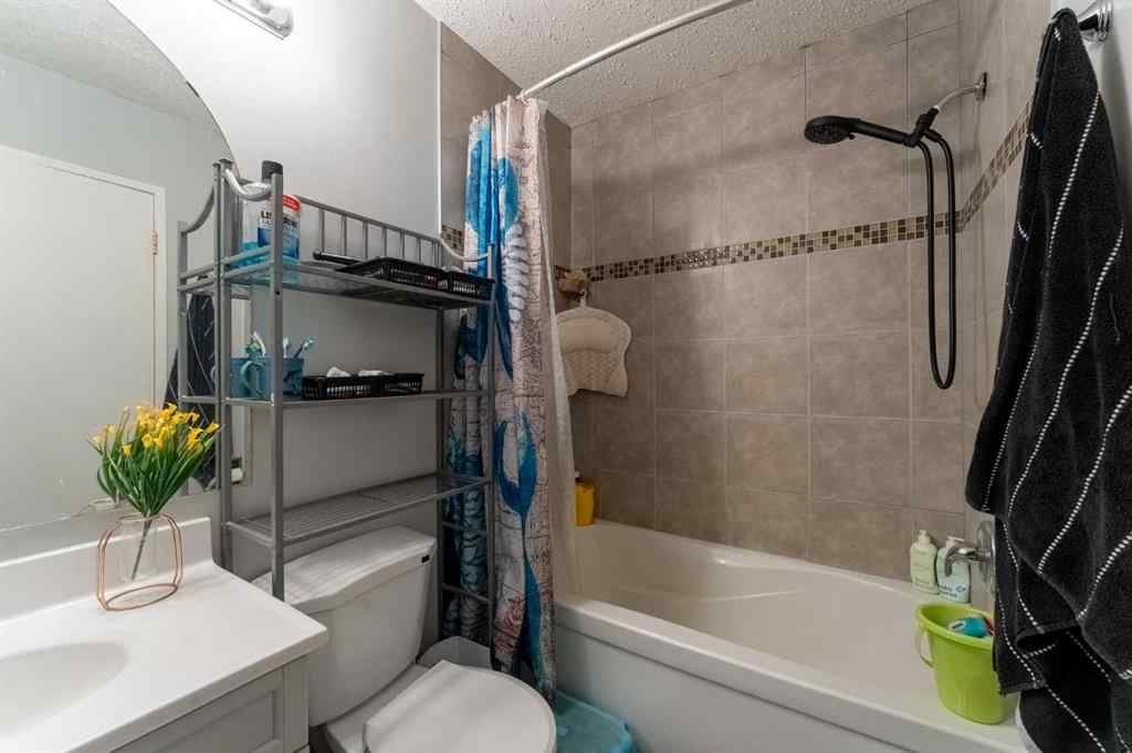 MLS® A2269349 - 53 Beaconsfield Crescent NW in Beddington Heights Calgary, Residential