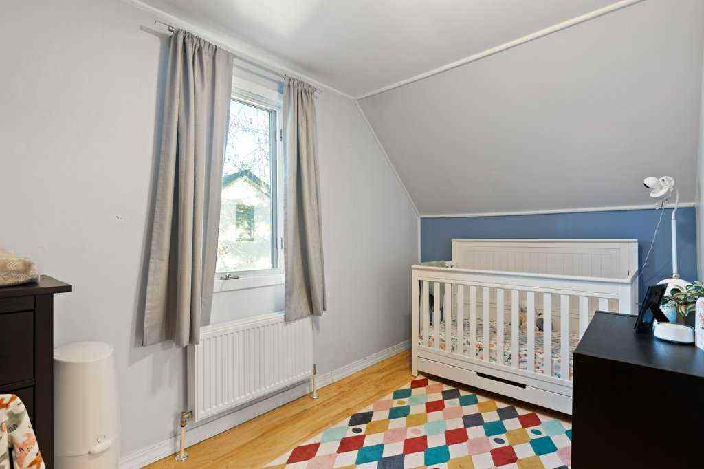 MLS® A2269352 - 224 23 Avenue NE in Tuxedo Park Calgary, Residential