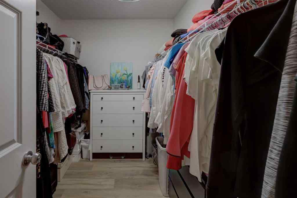 MLS® A2269357 - 90 Royal Crest Point NW in Royal Oak Calgary, Residential