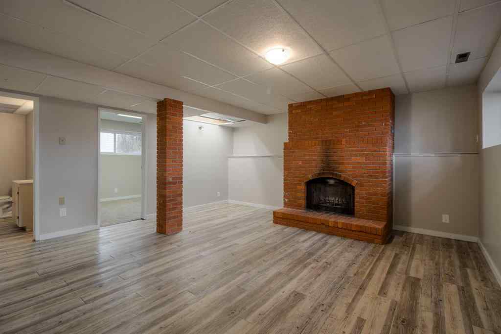 MLS® A2269360 - 49 Simon Fraser Boulevard W in Varsity Village Lethbridge, Residential