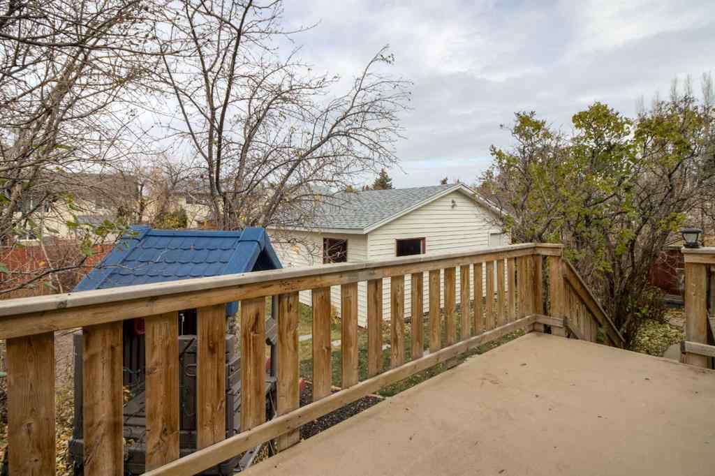 MLS® A2269360 - 49 Simon Fraser Boulevard W in Varsity Village Lethbridge, Residential