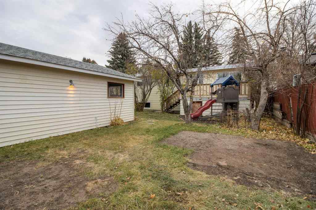 MLS® A2269360 - 49 Simon Fraser Boulevard W in Varsity Village Lethbridge, Residential