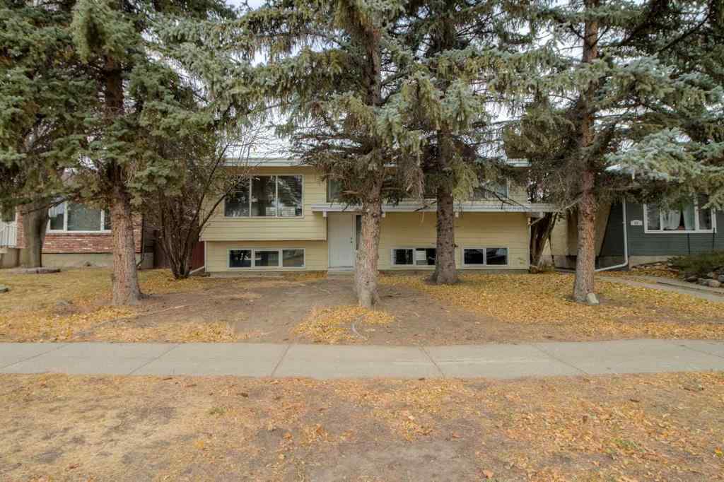MLS® A2269360 - 49 Simon Fraser Boulevard W in Varsity Village Lethbridge, Residential