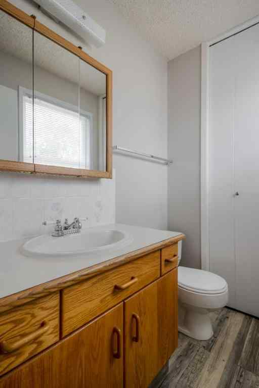 MLS® A2269360 - 49 Simon Fraser Boulevard W in Varsity Village Lethbridge, Residential