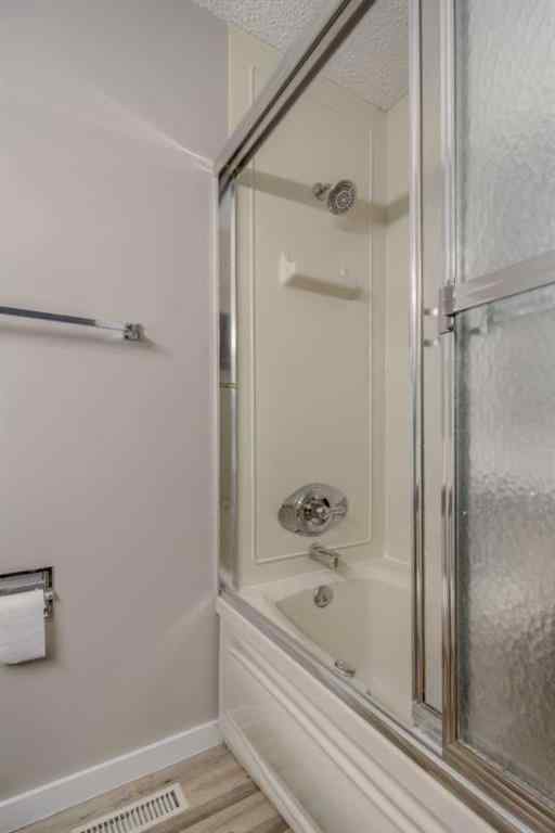 MLS® A2269360 - 49 Simon Fraser Boulevard W in Varsity Village Lethbridge, Residential