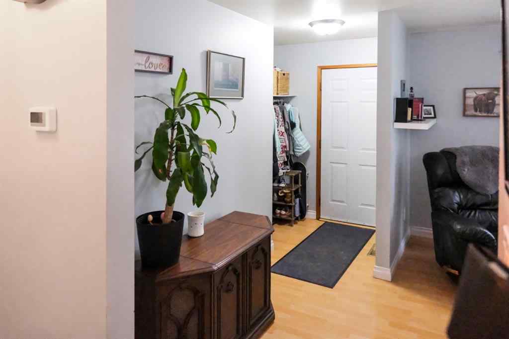 MLS&reg; # A2269364 - 4916 47 Street  in Downtown East Stettler, Residential Open Houses