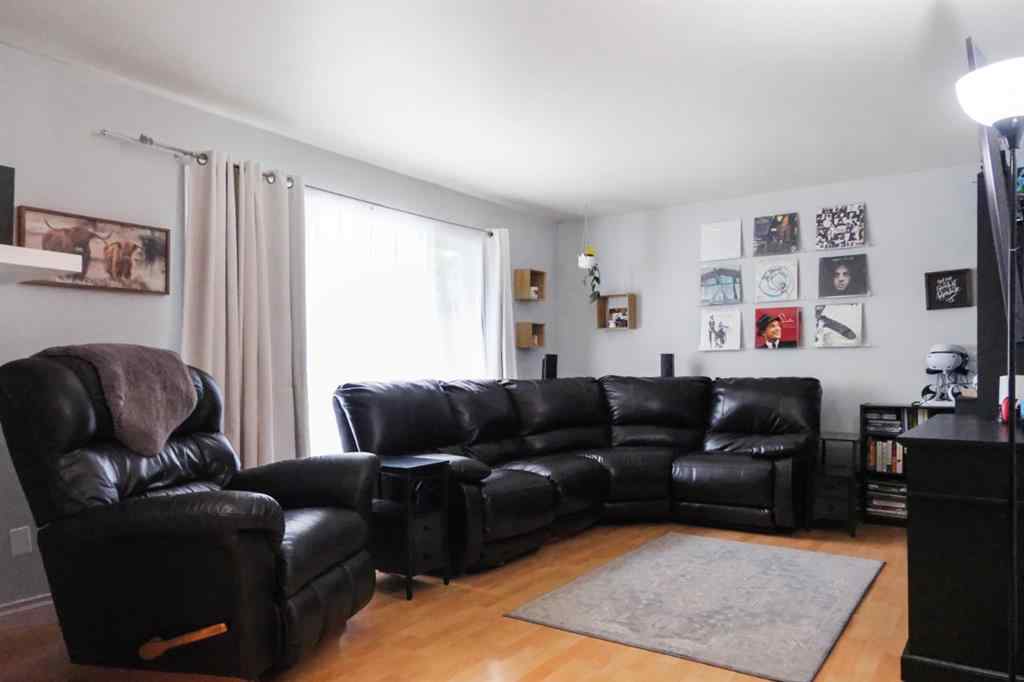 MLS&reg; # A2269364 - 4916 47 Street  in Downtown East Stettler, Residential Open Houses