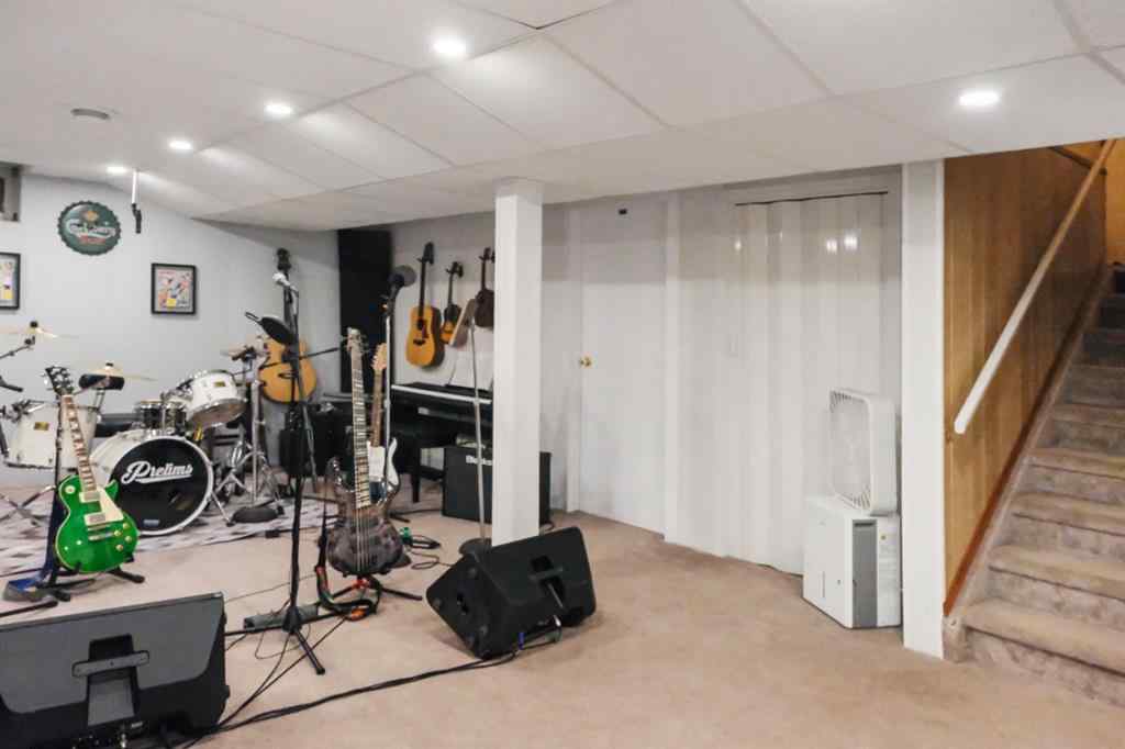 MLS&reg; # A2269364 - 4916 47 Street  in Downtown East Stettler, Residential Open Houses